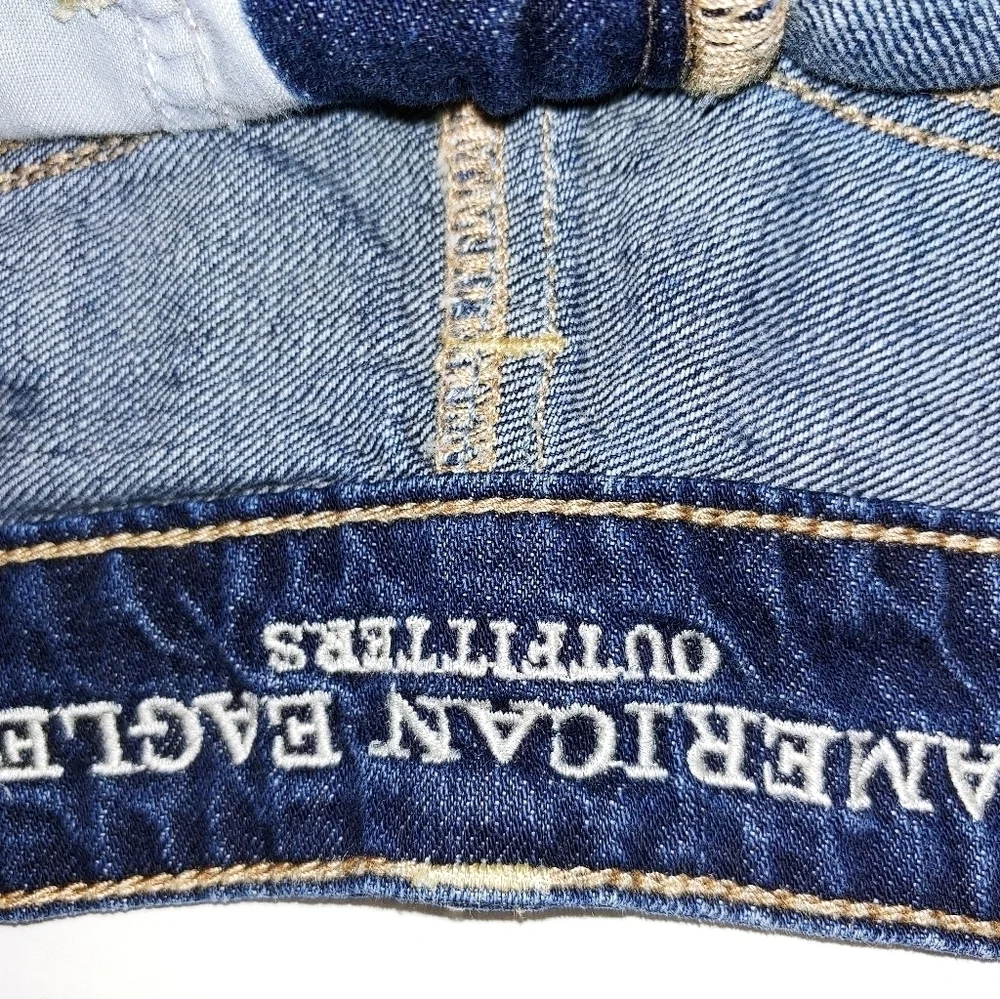 Tomgirl Denim Shortie Distressed Shorts 0